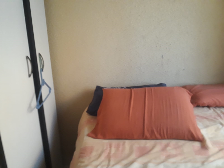 2 Bedroom Property for Sale in Rustenburg Central North West